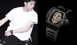 鹿晗手表爆料了吗视频,揭秘明星私藏时尚单品